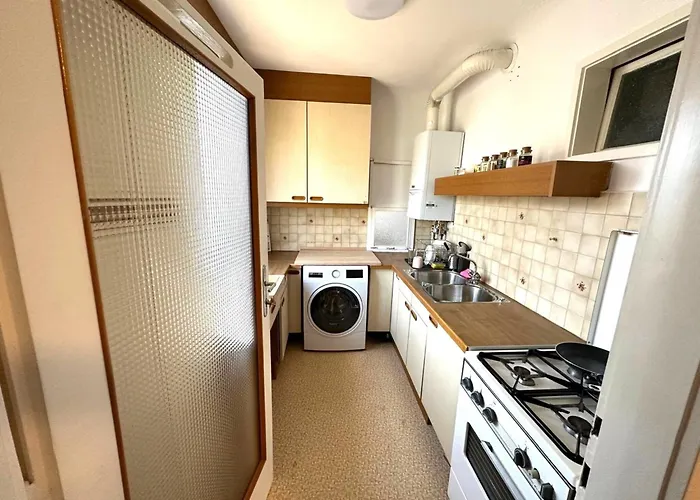 Apartment Near Schoenbrunn Palace Vienna